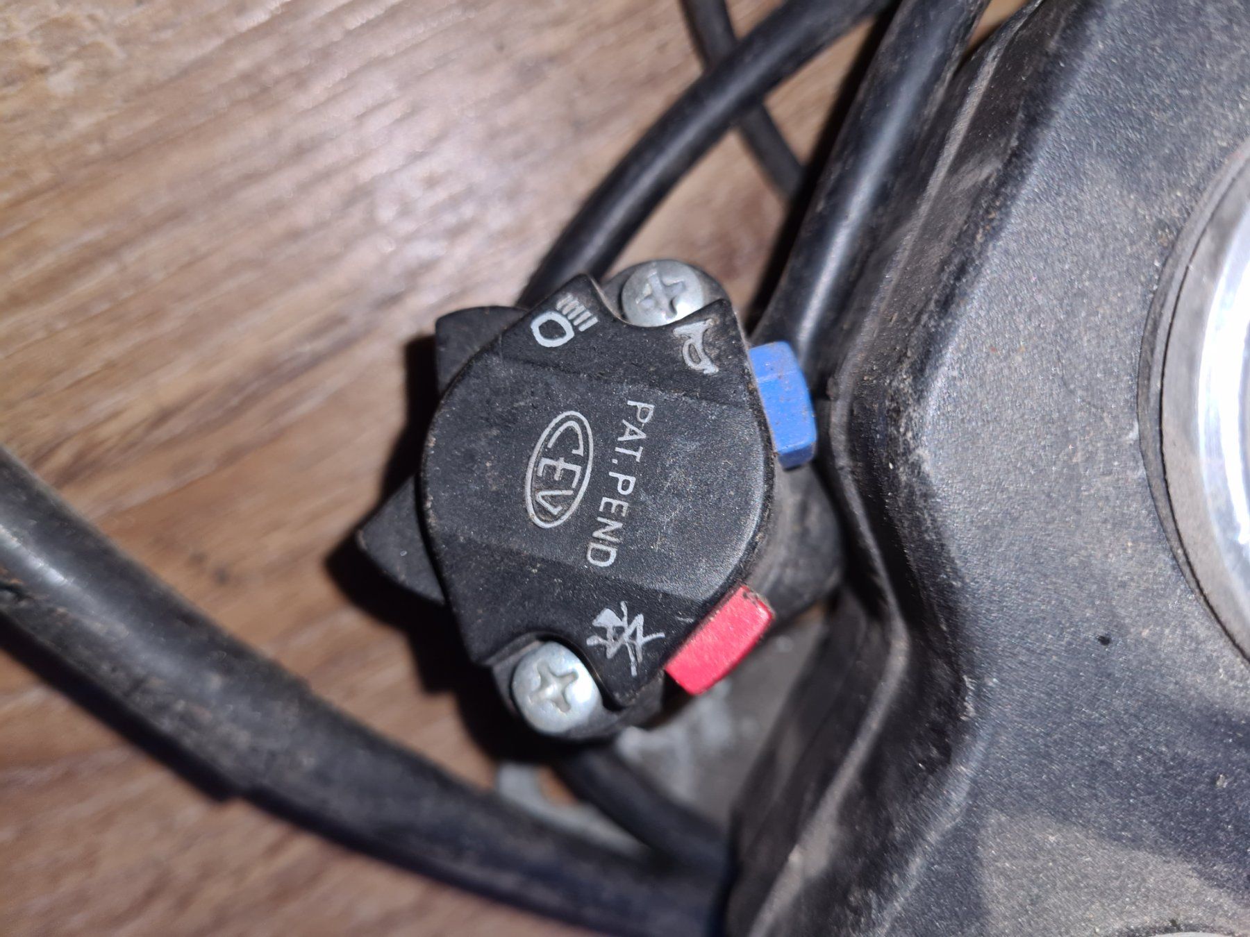Rixe Ciclomotori: Cockpit "Rixe" Sachs mit Tacho und CEV Schalter – Usato da frümsen venduto da Sailem 1