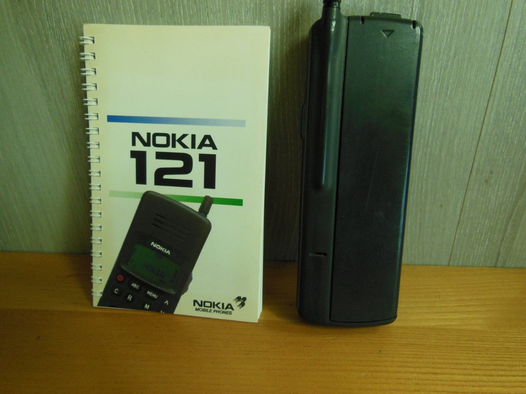 Nokia Portables: Téléphone Nokia 121 avec manuel, bon état – D'occasion à cortébert par tx37 2