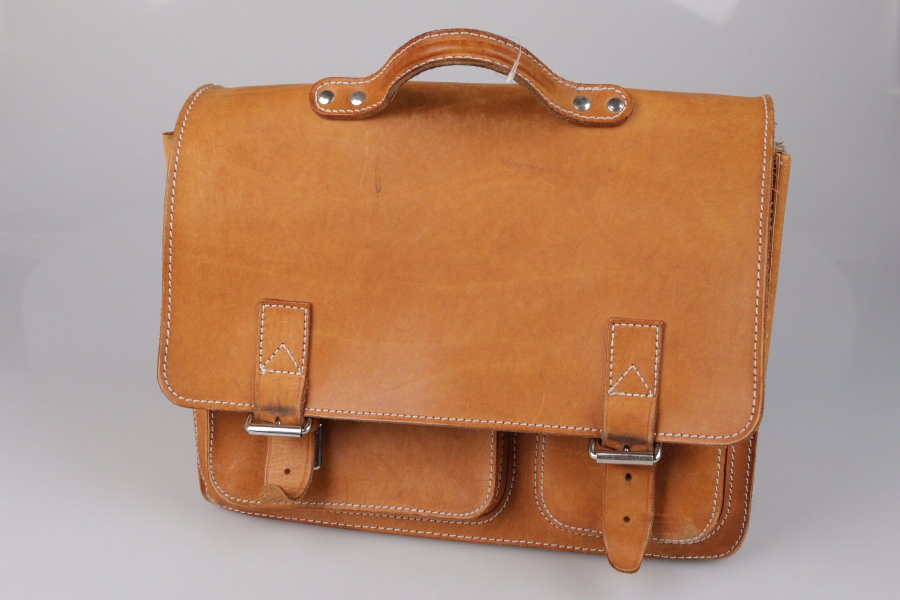 Sacs: Ledertasche Original ruitertassen – D'occasion à Volketswil par brockipfannenstil