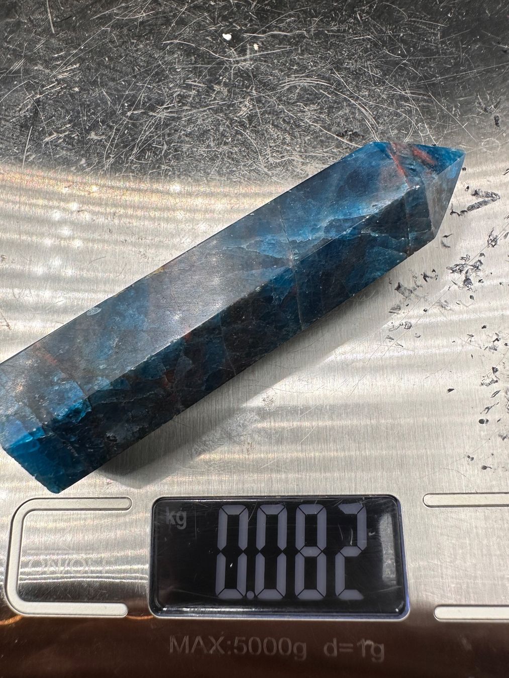 Minerali & Pietre curative: Blauer Apatit Obelisk, Turm, Spitze – Nuovo e nell'imballaggio originale da Männedorf venduto da Handschmeichler 4