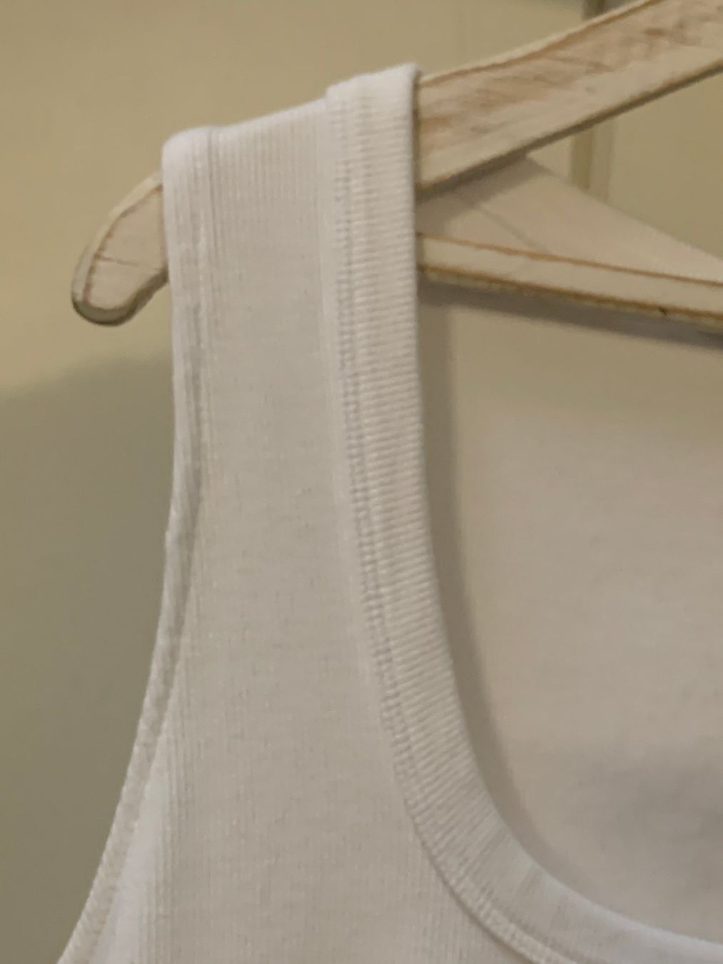 H&M Tops: Longtop oder kurzes Kleidli XL weiss – D'occasion à St. Gallen par Miousch 1
