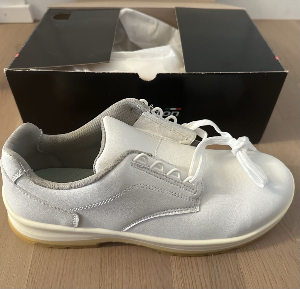 Chaussures hommes: Chaussures de sécurité SIXTON  – Neuf avec emballage d'origine à Genève par AuTuMnLoveR