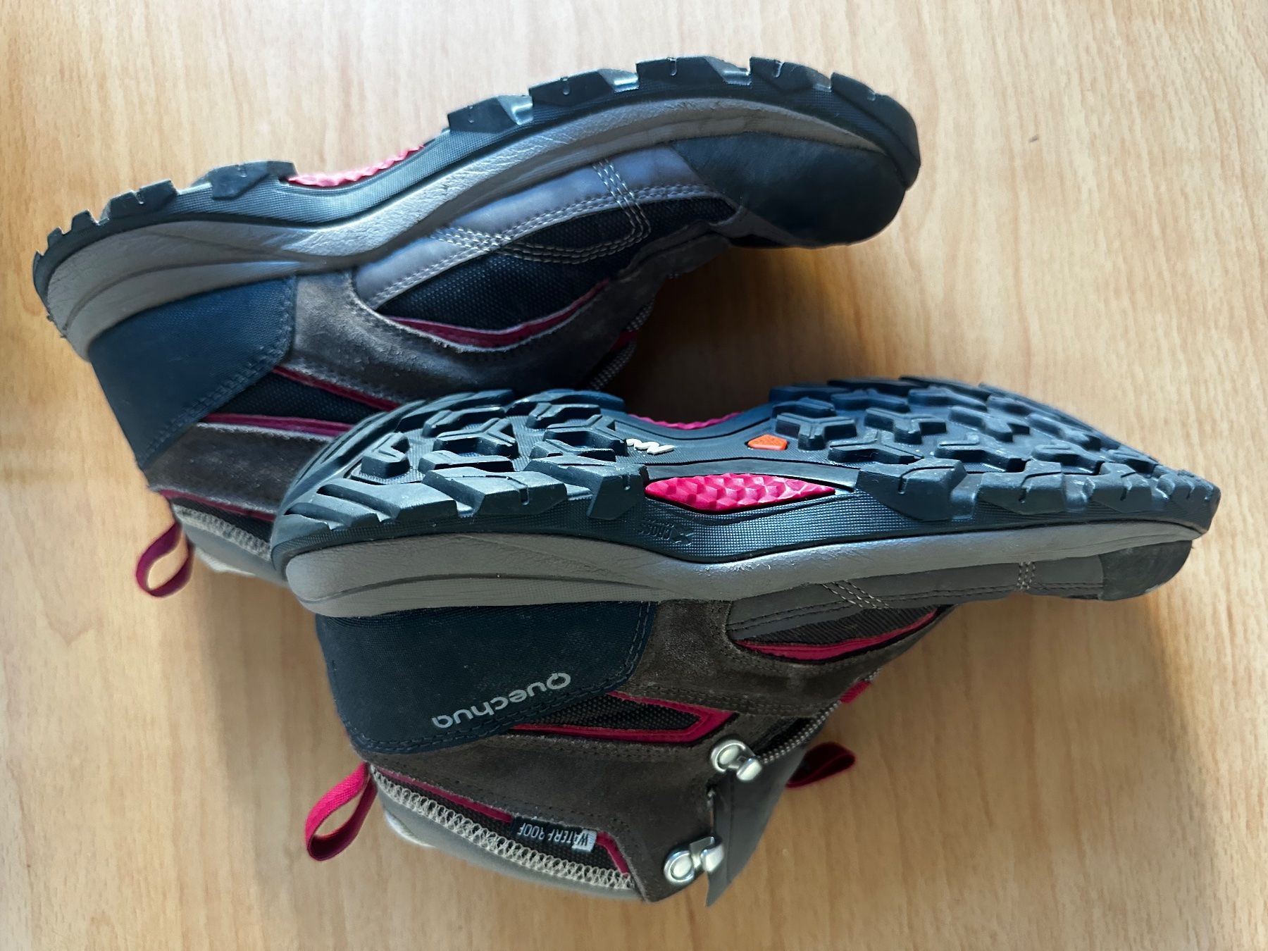 Scarpe da donna: Queschua Wanderschuhe, Einlegesohlenlänge 25cm – Usato da Au ZH venduto da fortschreiter 4