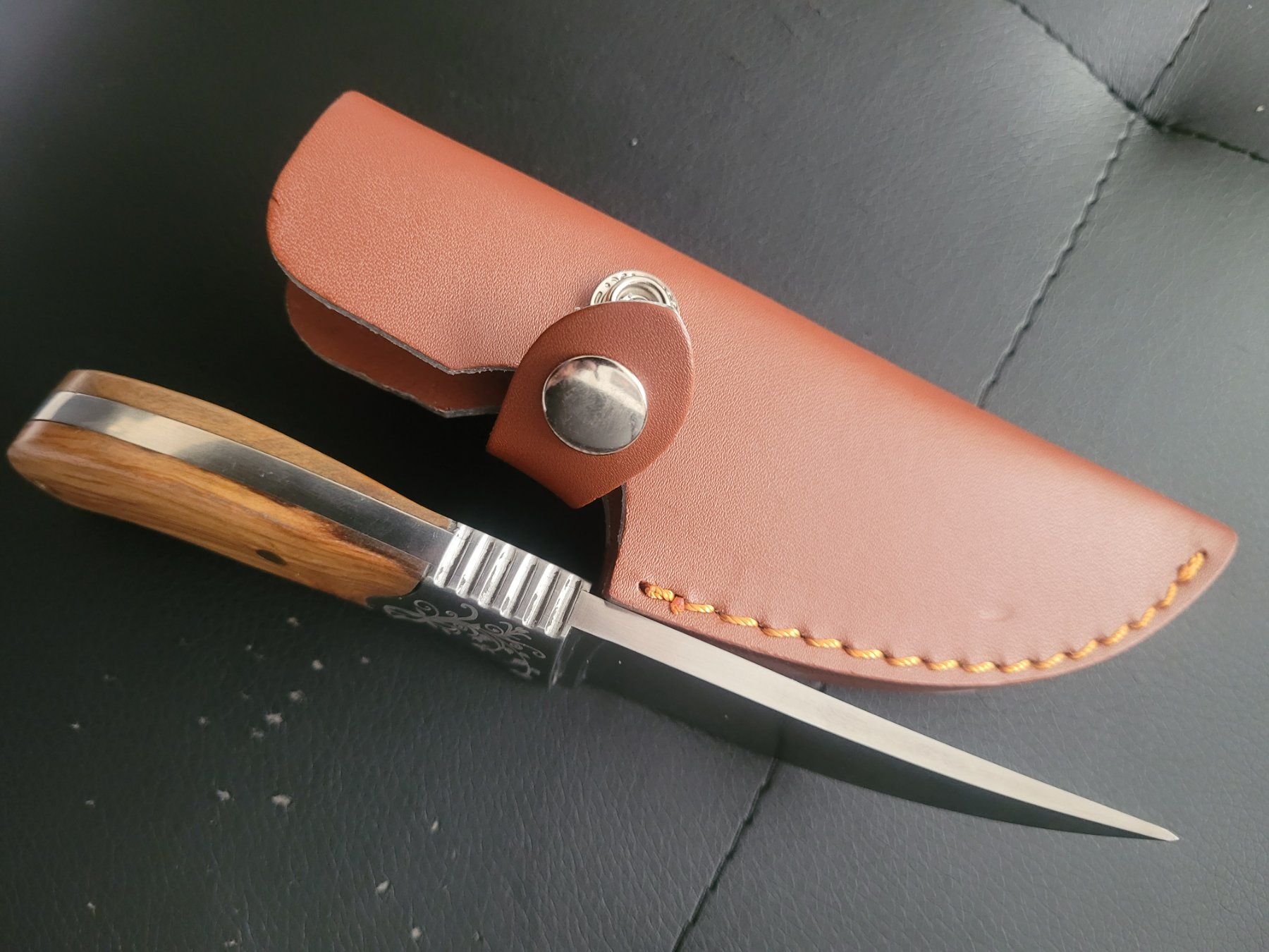 Accessori: Sehr schönes Messer !! Gratis Versand!! – Nuovo e nell'imballaggio originale da Herzogenbuchsee venduto da Melissa110 2