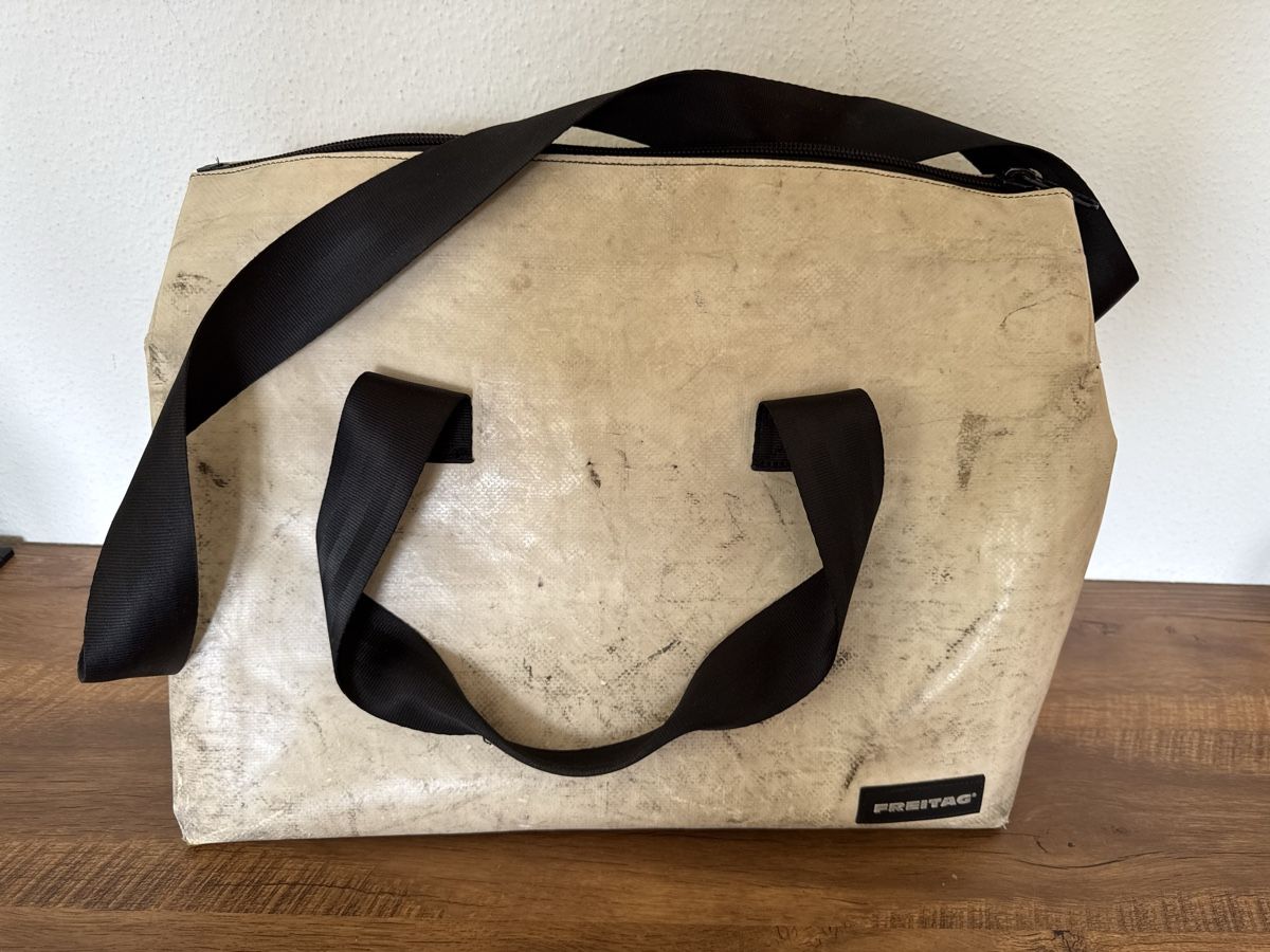 Freitag Borse: FREITAG F45 LOIS – Usato da Brügg BE venduto da Goob