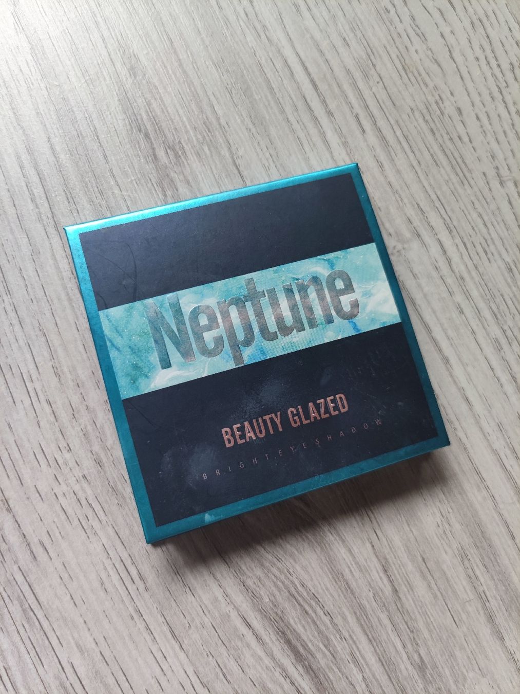 Make-up: Neptune Beauty Galzed Lidschattenpalette – Usato da Nottwil venduto da sukkus.ch