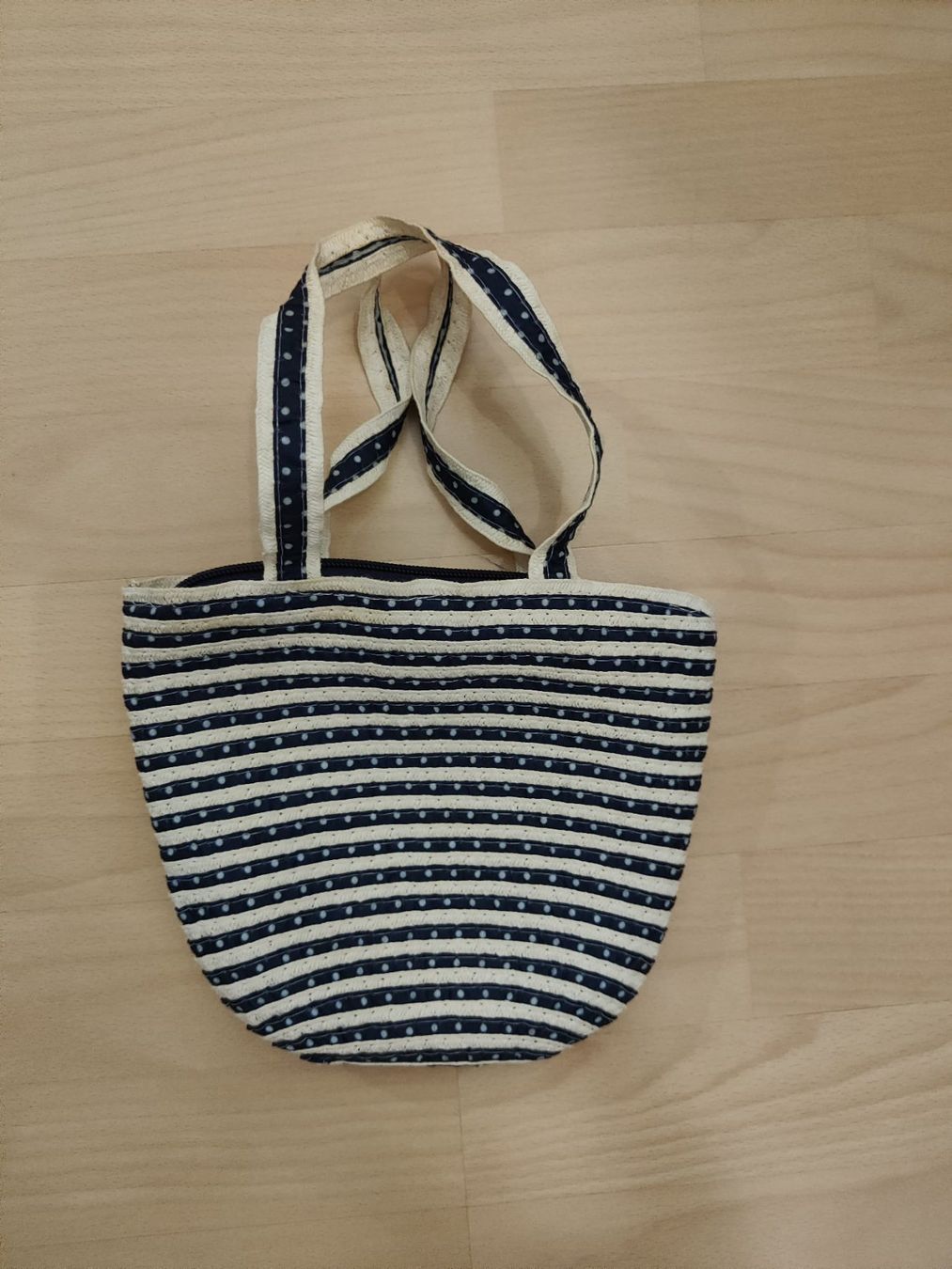 Sacs & sacs à dos: Gestreifte Tasche mit Schleife – D'occasion à Bern par dany.b_2007 1