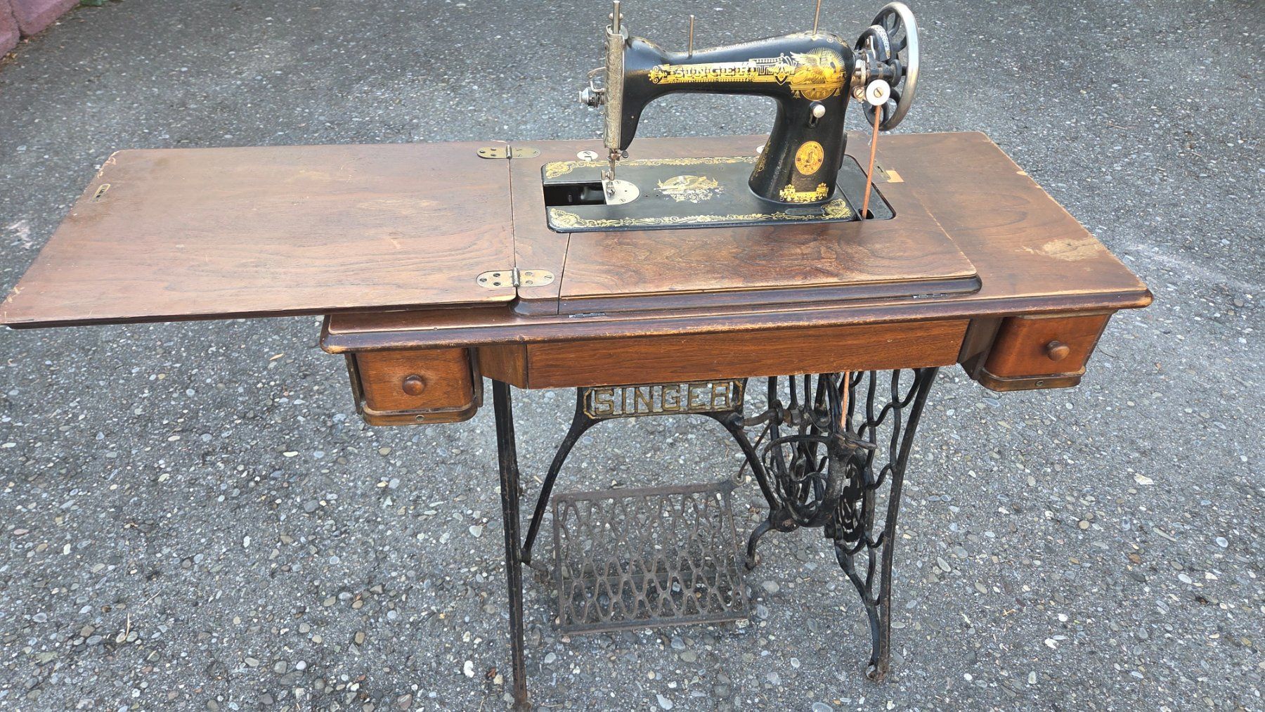 Singer Machines à coudre: Singer Nähmaschine – D'occasion à Seon par Wetwillie 7