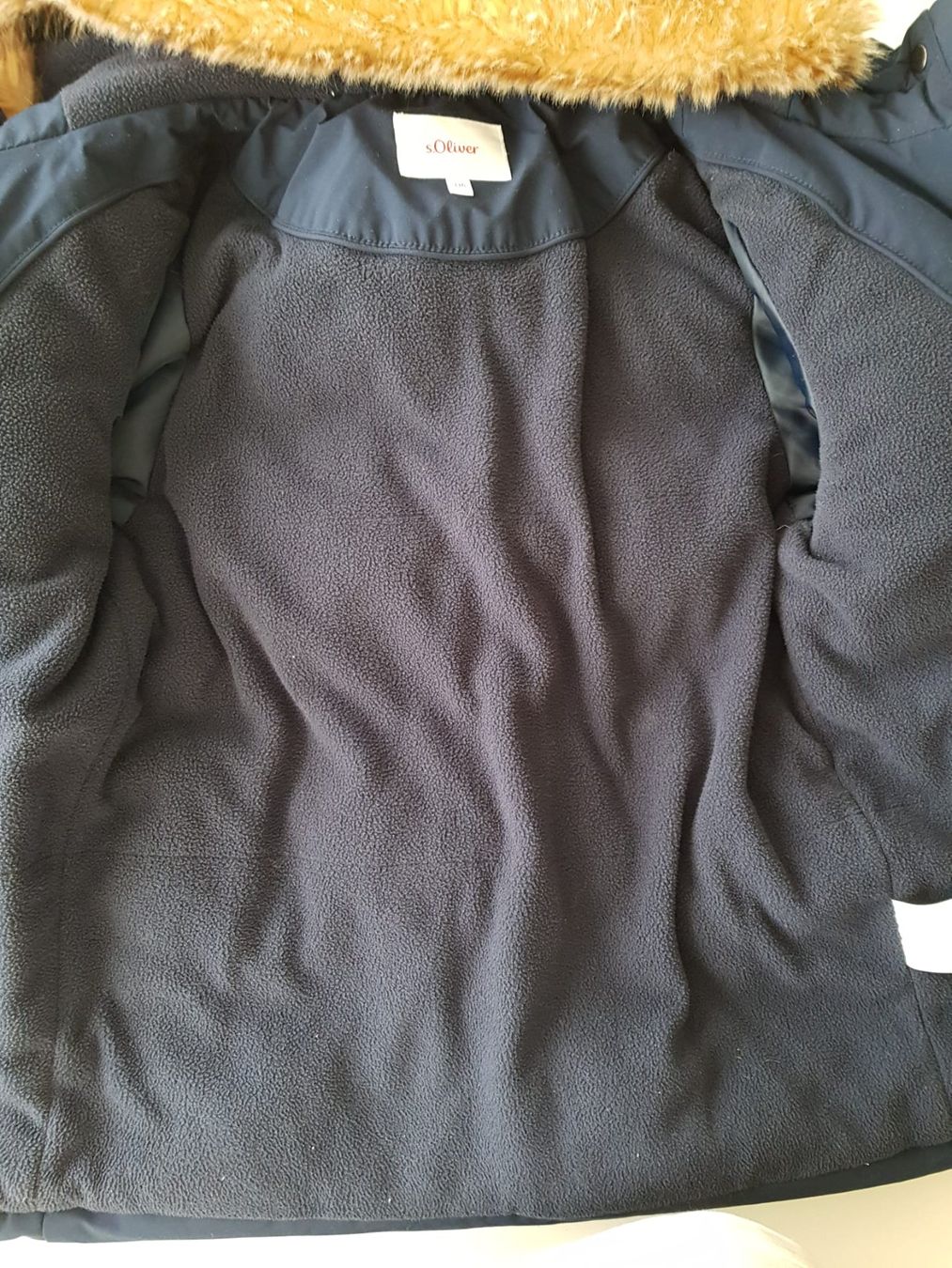 S.Oliver Vestes & Manteaux: Winterjacke Mädchen – D'occasion à Münchenstein par mt25 3