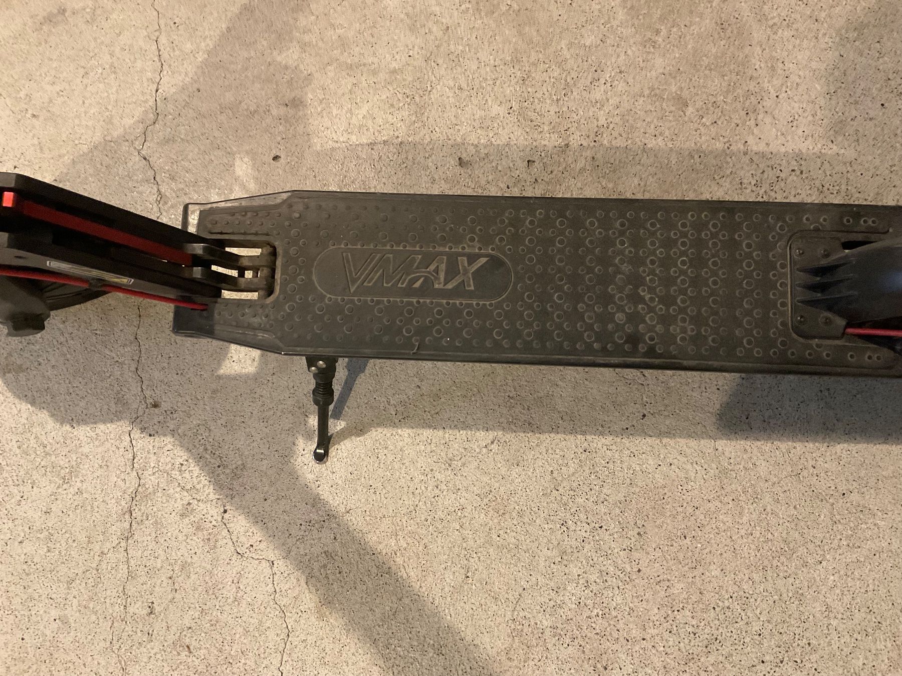 Scooters: VMAX R90 E-Scooter – Defekt aus Hombrechtikon von spookycat 6