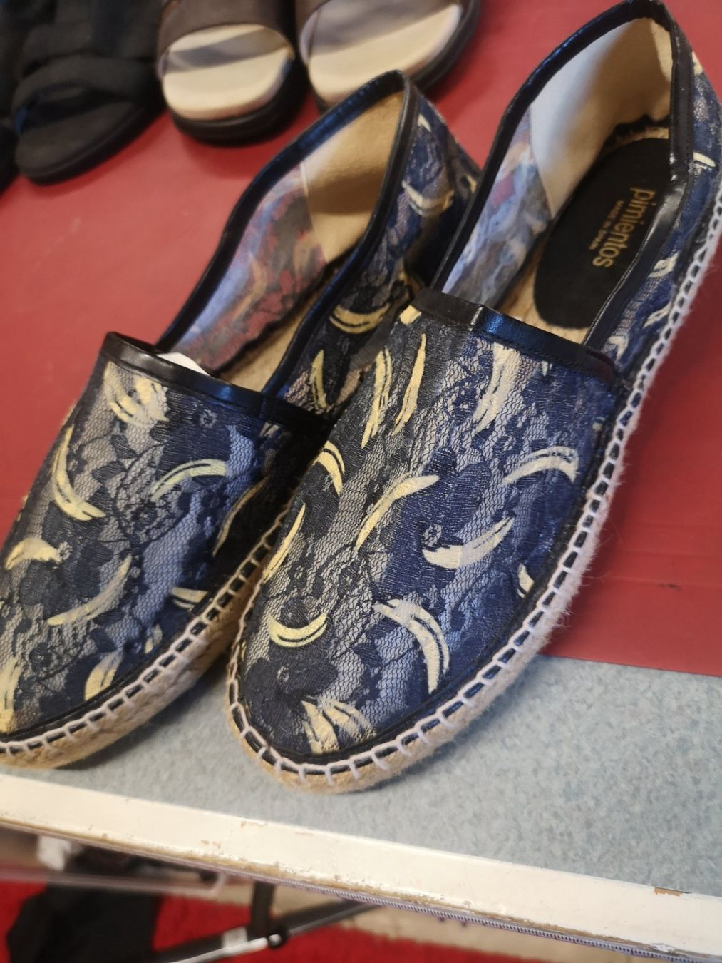 Damenschuhe: Damenschuhe – Neu und originalverpackt aus Möhlin von Highwaytom