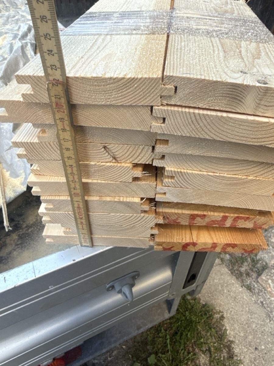 Articoli in legno: Brennholz  – Usato da Langnau i. E. venduto da Acrjl 1