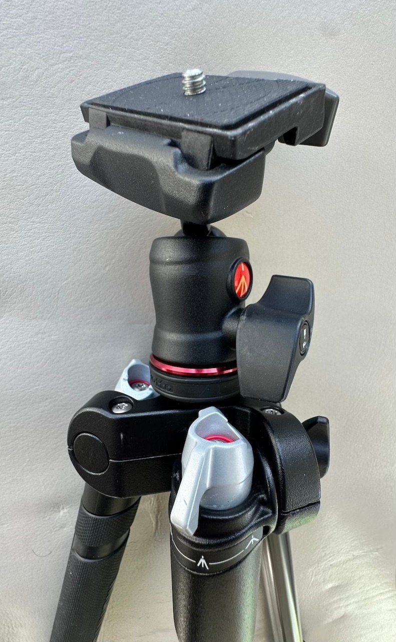 Manfrotto Stative & Köpfe: Stativ - Manfrotto MKBFRA4-BH Befree Nr. MKBFRA4-BH – Gebraucht aus Ried-Brig von Challi 2