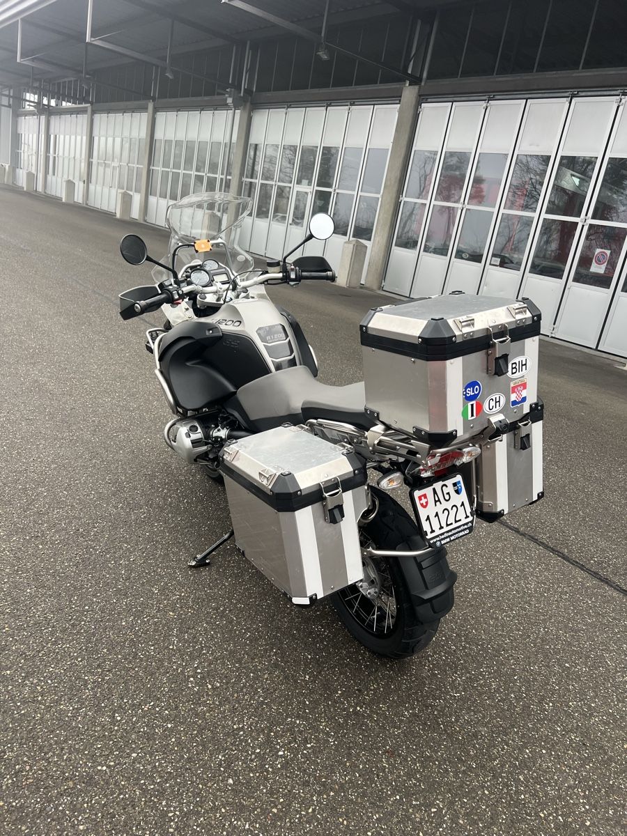 BMW Touring: BMW R 1200 GS Adventure – Usato da Döttingen venduto da mar_9tcv 8
