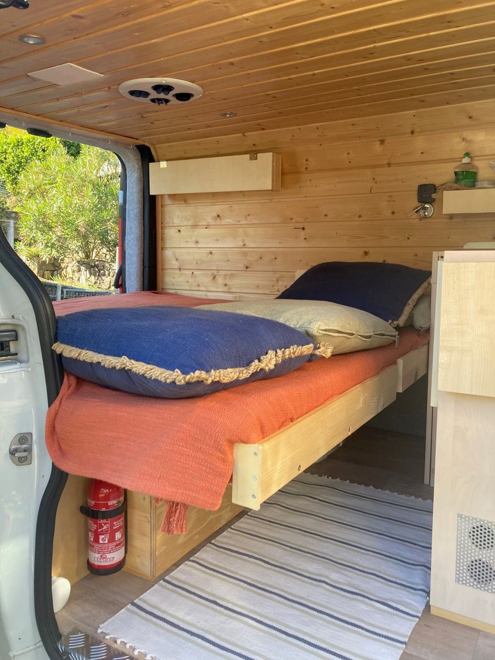 Renault Veicoli da campeggio: Camper omologato Renault Trafic DCi 120 – Usato da Arogno venduto da mar_htc2 3