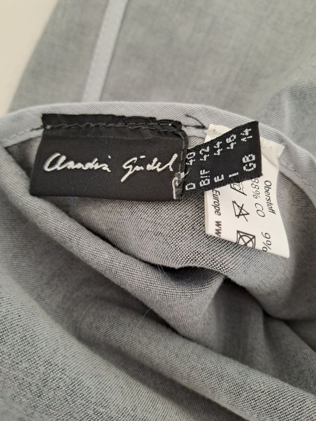 Claudia Güdel Kleider: Wendekleid – Gebraucht aus Binningen von trovata 4