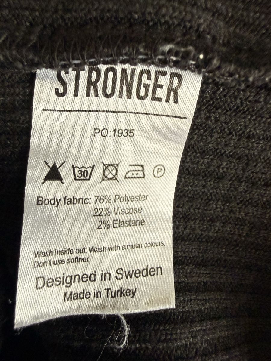 Maglioni & Felpe: Stronger Oberteil schwarz S - Neuwertig Pullover Shirt Pulli – Usato da Staad SG venduto da Chirrari 3