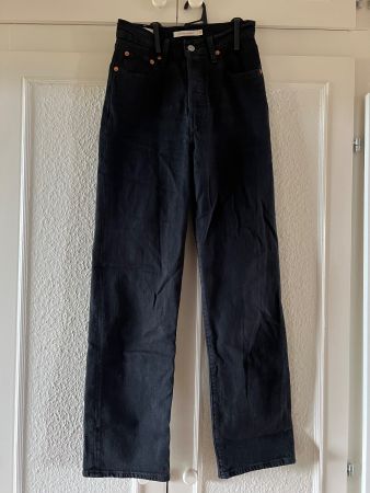 Levi's Ribcage Straight Noir W25L29 - Look Tendance