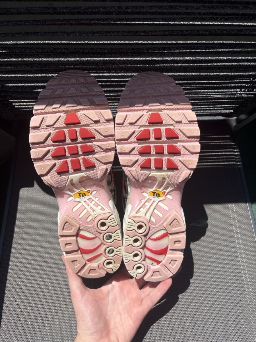 Nike Damenschuhe: Nike Tn Leopard / Rose / Blanc / Noir EUR 38.5 – Gebraucht aus Sion von xmittaz 2