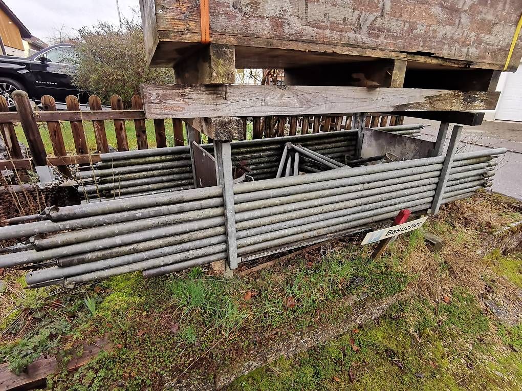 Ponteggi: Schnurgerüst Altrad Baumann – Usato da Villnachern venduto da chiara99ch 1