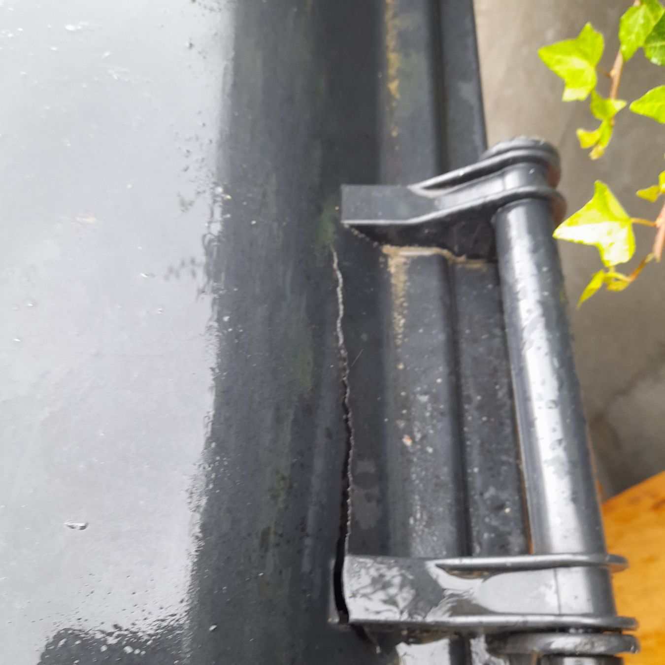 Autres articles bureau & commerces: Container 770 Liter aus Kunststoff – Défectueux à Orpund par 118302 3