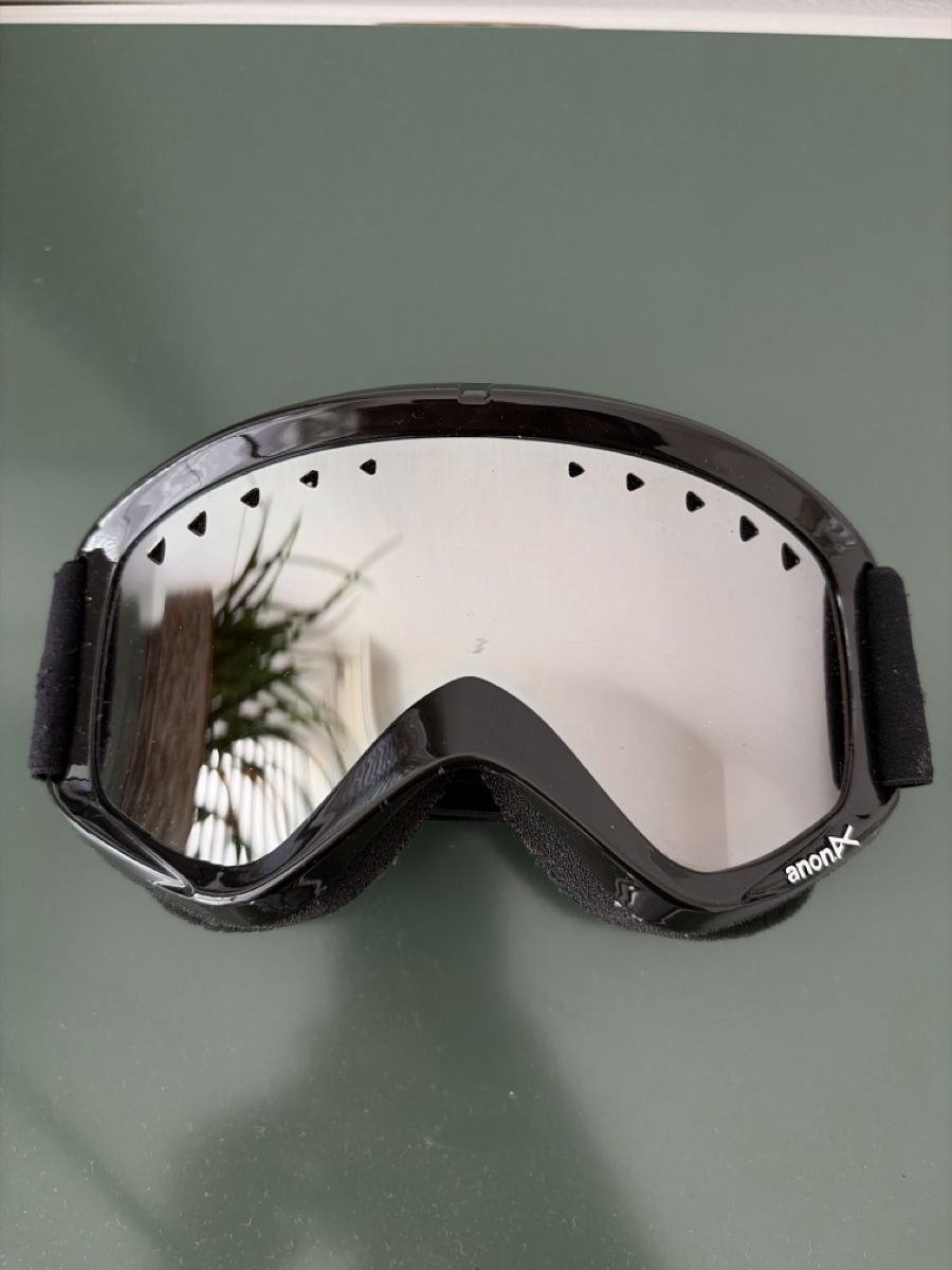 Occhiali & Lenti: Anon Skibrille – Usato da Zürich venduto da Vittelo