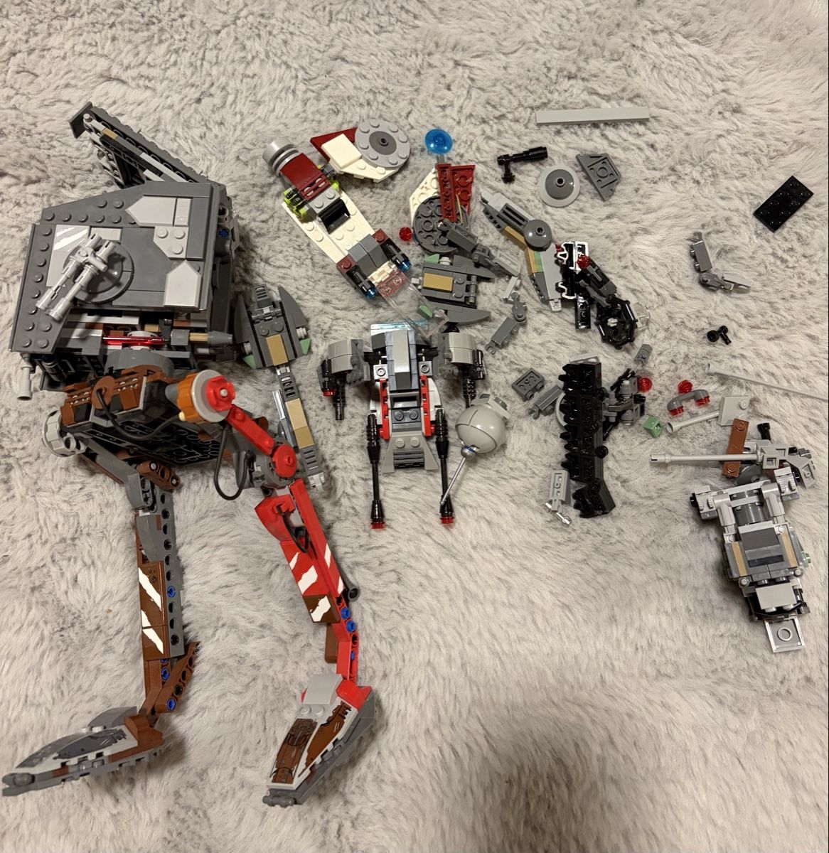 Star Wars Giocattoli: Diverse Lego Starwars Teile und Figuren  – Usato da Grosshöchstetten venduto da Tobias.David 2