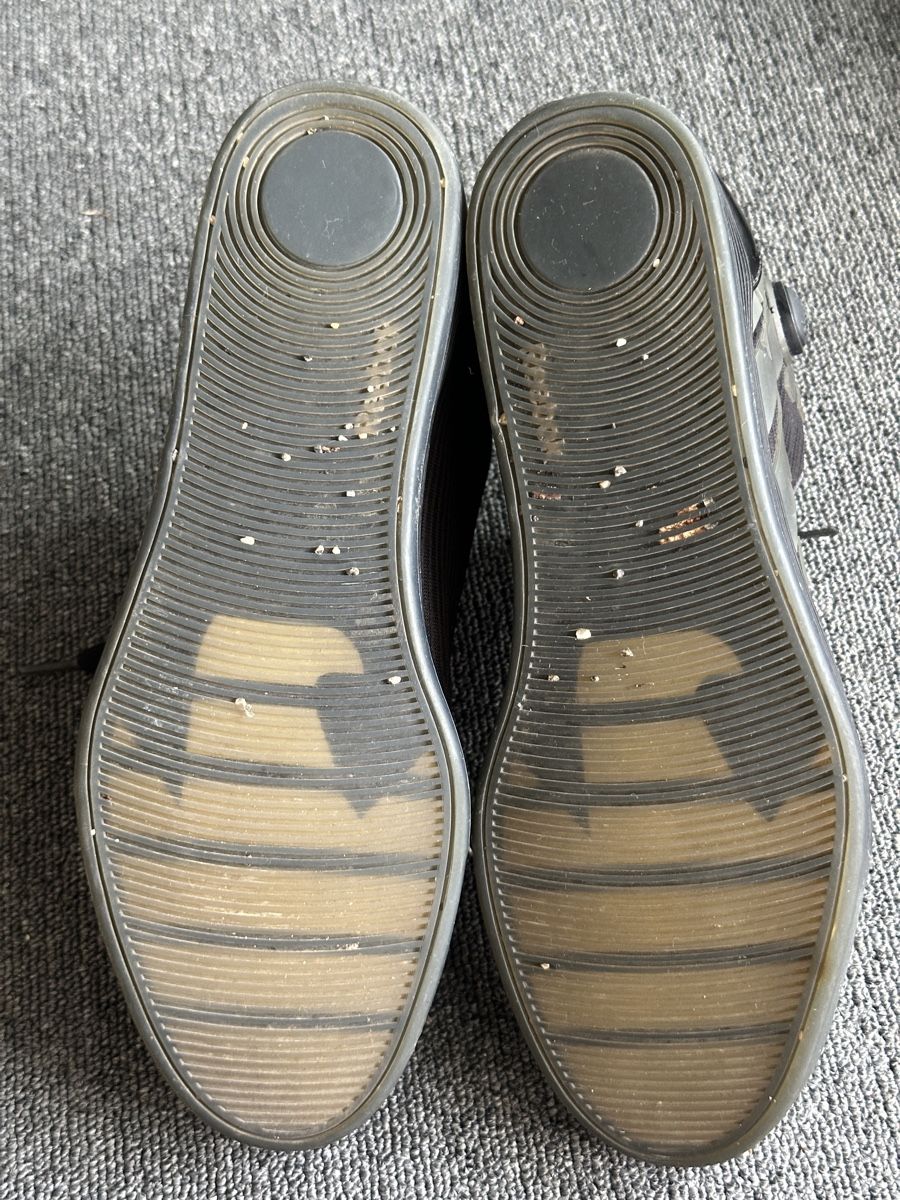 Armani Scarpe da uomo: Armani Reebok homme taille 43 noir – Usato da Bulle venduto da LeMoleson 5