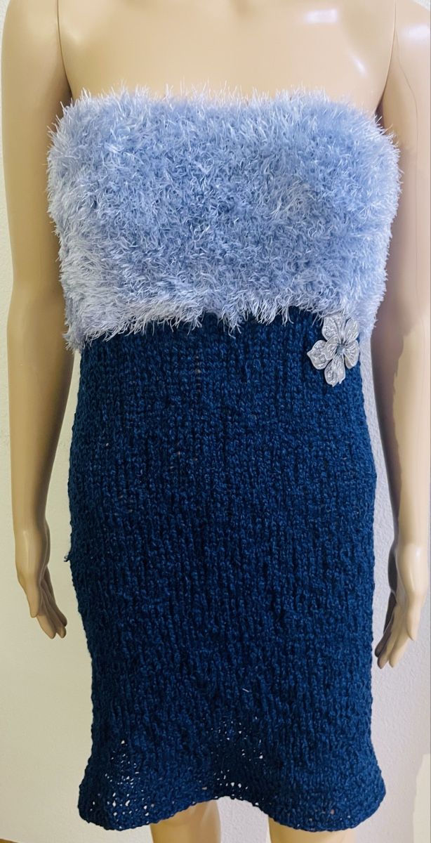Kleider: Kleid  mit Flausch-Oberteil & Blümli, Gr. M,.Neu – Neu und originalverpackt aus Au ZH von Jaggy4 3