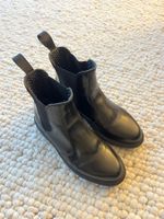 Dr Martens Chelsea Boots 39