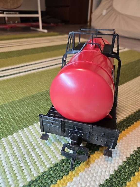 LGB Modellini di ferrovie: LGB wagon citerne Esso 4040 – Usato da Satigny venduto da Gatoil 1