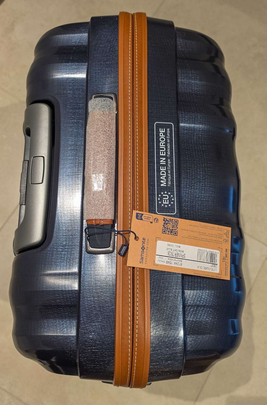 Samsonite Valigie: Samsonite Lite-Cube DLX Spinner Midnight Blue – Nuovo e nell'imballaggio originale da Richterswil venduto da Option666 1