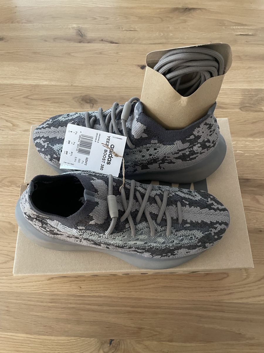 Adidas Scarpe da uomo: Yeezy Boost 380 Grösse 41 1/3 Neu – Nuovo e nell'imballaggio originale da Rickenbach ZH venduto da mar_7myv