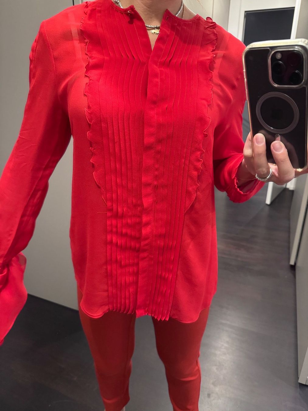 Max Mara Camicette: Rote Bluse mit Schal, Max Mara – Usato da Zürich venduto da sala_3