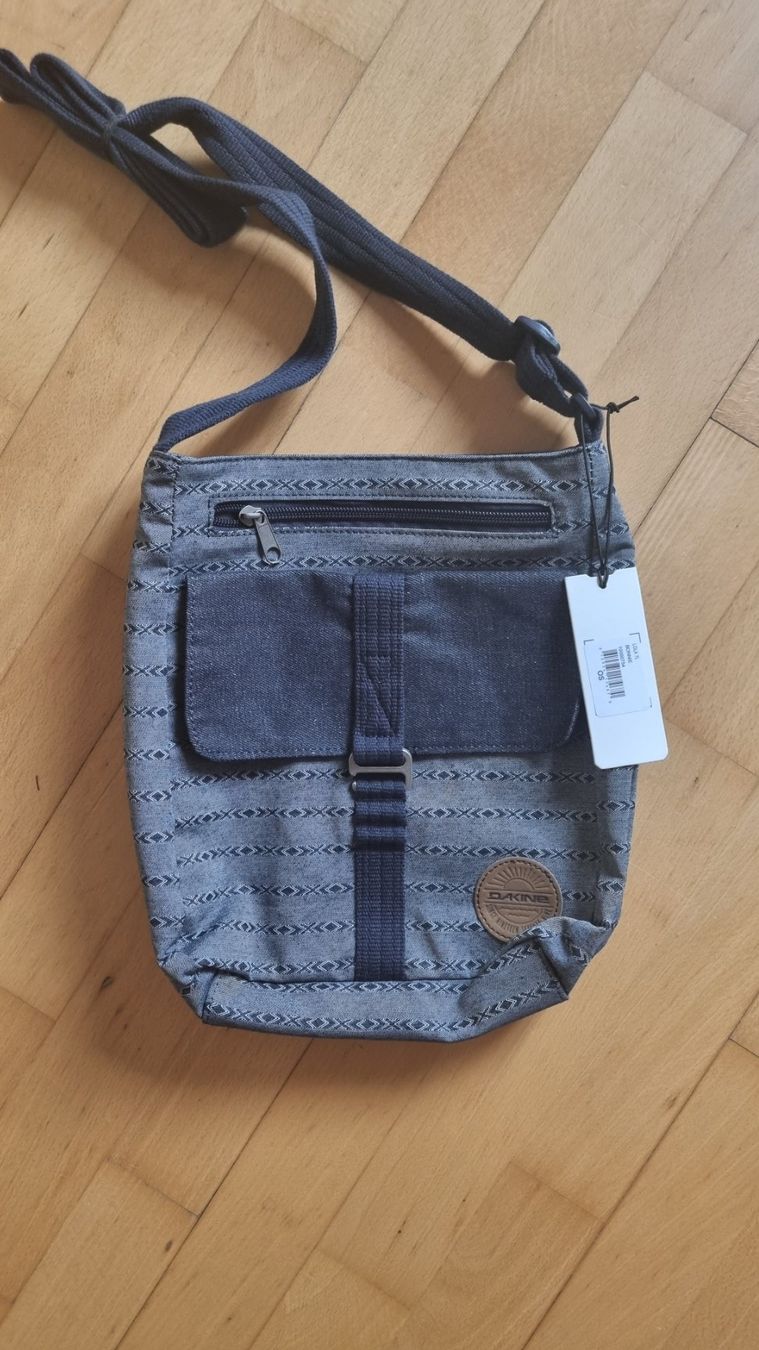 Dakine Borse da donna: Umhängetasche Dakine Neu – Nuovo e nell'imballaggio originale da Wohlen AG venduto da stephanieAG