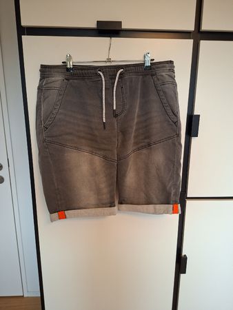 Denim 1982 Shorts, Grau, Grösse M,