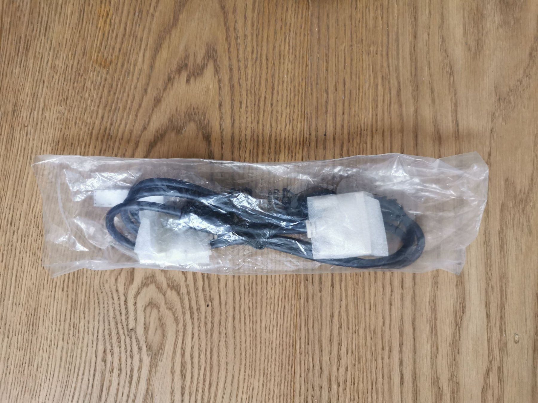 Bildschirmhalterung: DVI-Kabel – Neu und originalverpackt aus Spiegel b. Bern von JeromeG9 2