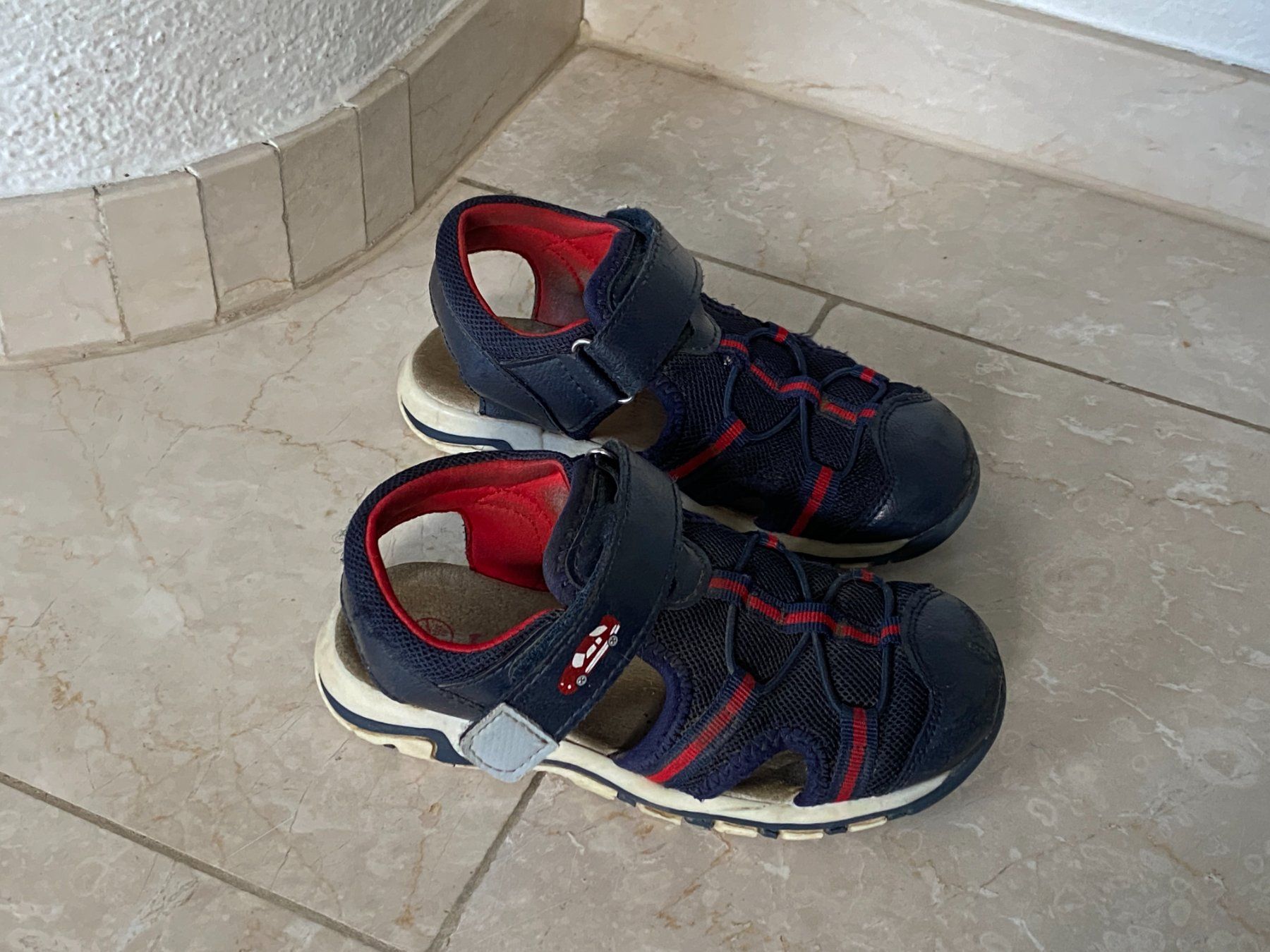 Chaussures garçon: Kinder Sandalen Gr. 28 – D'occasion à Berikon par Samira08 2