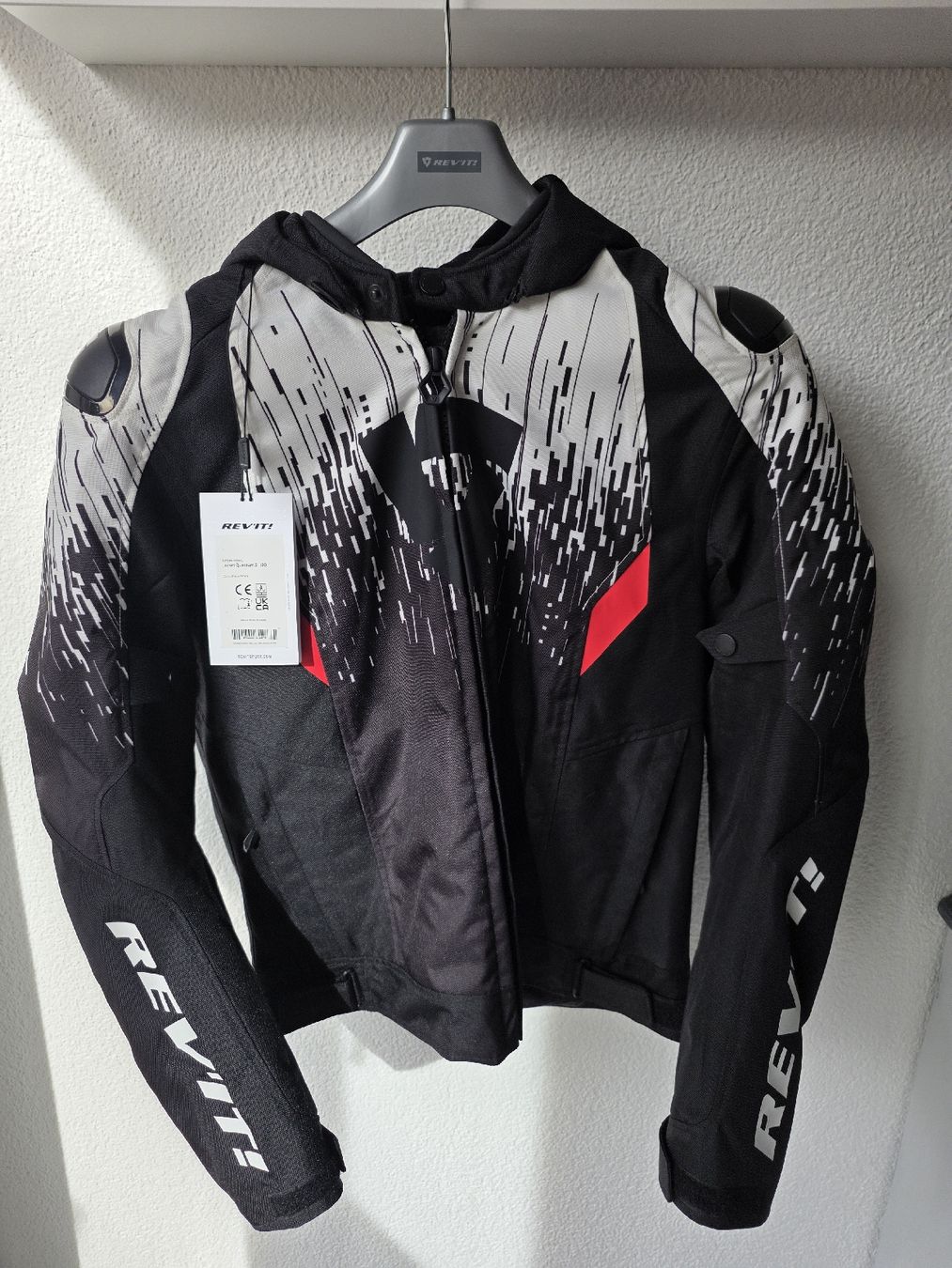 Giacche: Motorradjacke Marke Revit L – Usato da Neunkirch venduto da BoBo007