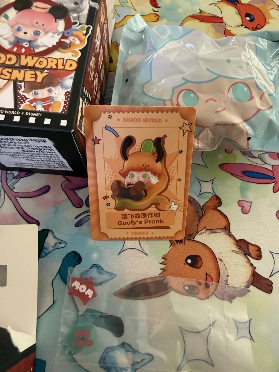 Pop Mart Figuren: Disney - 2x Dimoo World – Neu (gemäss Beschreibung) aus Uvrier von sauma85 1