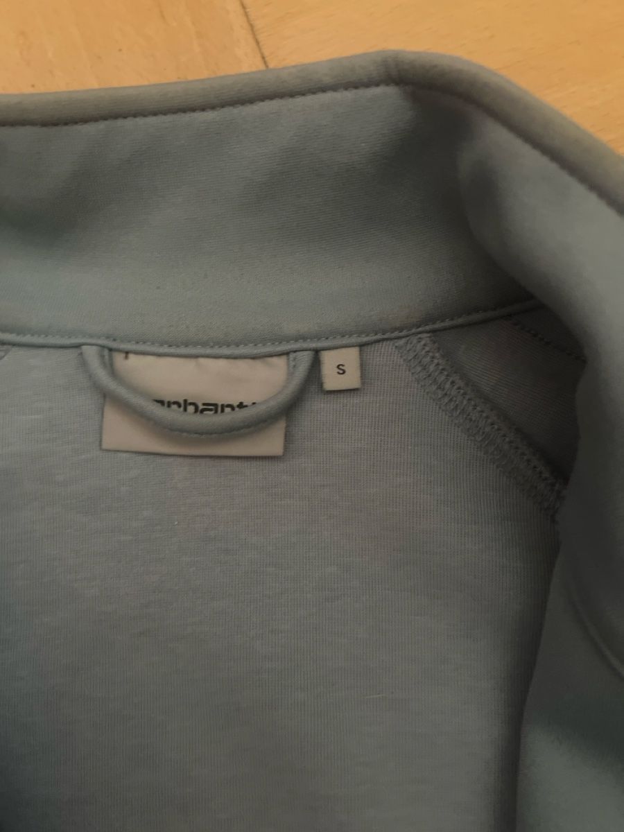 Costumes: Carharrt Trainer  – D'occasion à zürich par blume8888 2