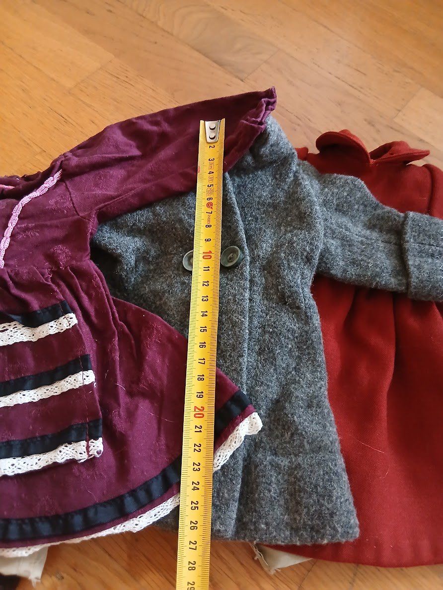 Bambole: Antik Puppen Kleider – Usato da Dübendorf venduto da Fip05 3