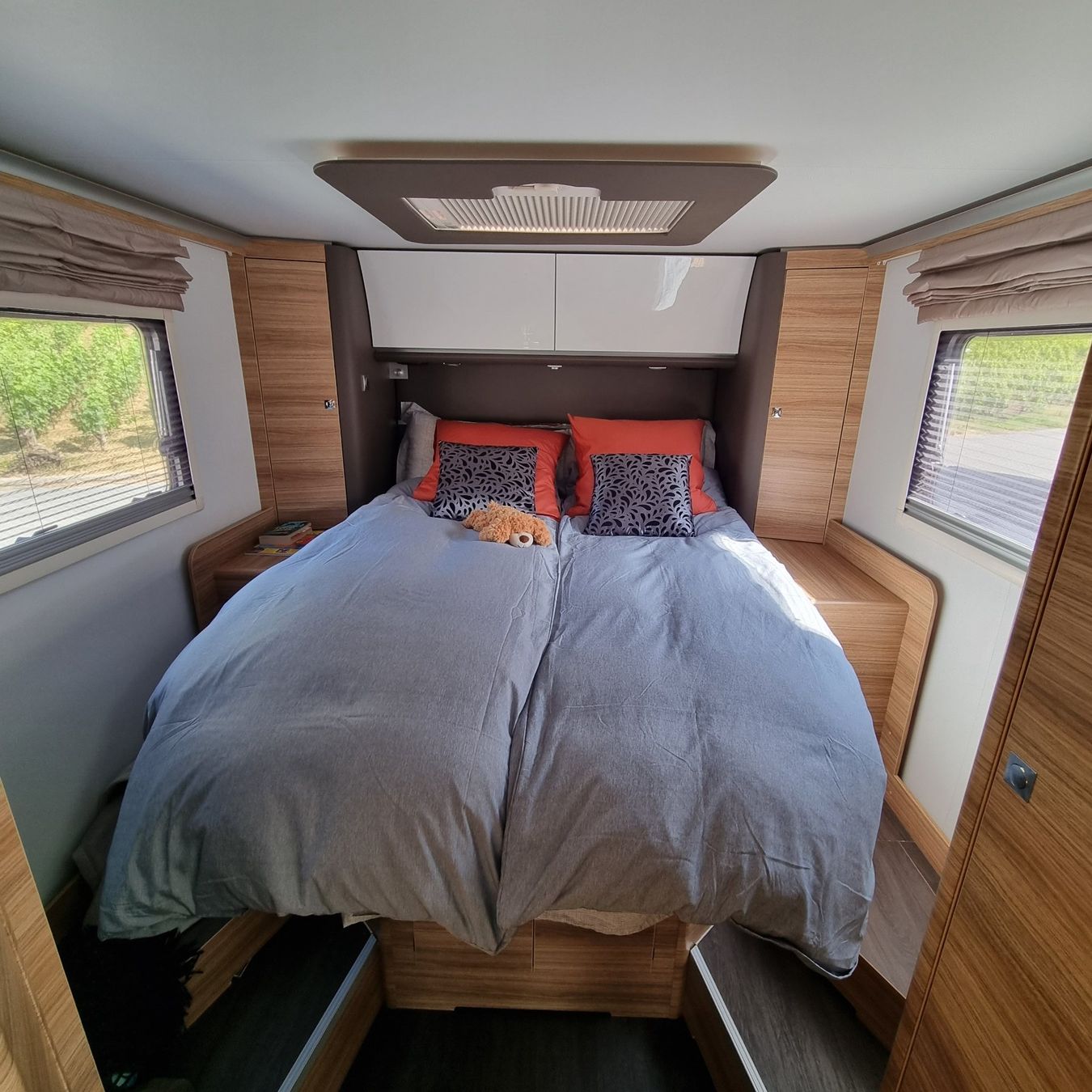 Mobilhome: Adria sonic 810 suprême – Usato da Uvrier venduto da sal_t22d 5