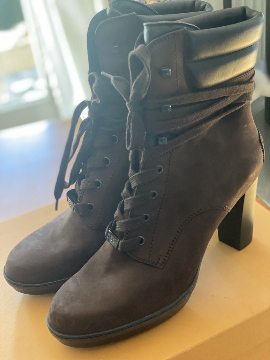 Tod'S Damenschuhe: Schicke TOD'S Stiefeletten Gr.41 neu – Neu und originalverpackt aus Matten b. Interl von Kings-Fashion