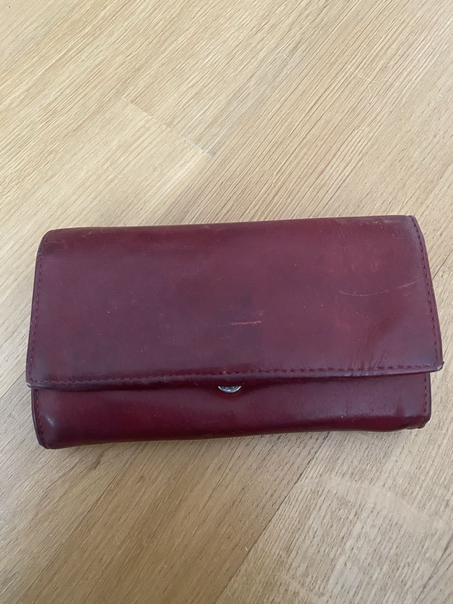 Brieftaschen: Portemonnaie Leder gebraucht – Gebraucht aus Zürich von angsch