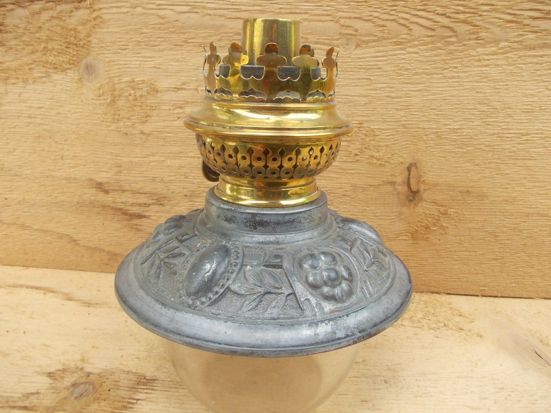 Lampade: Antike Petrollampe Kosmos Brenner – Usato da Gsteigwiler venduto da HORMIGA21 1