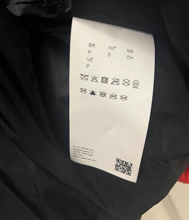 Giacche: Rote Hugo Boss Damenjacke – Usato da Worb venduto da ansari 4