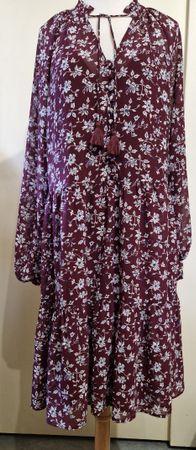 Wunderschönes weinrotes Kleid von Guido Maria Kretschmer