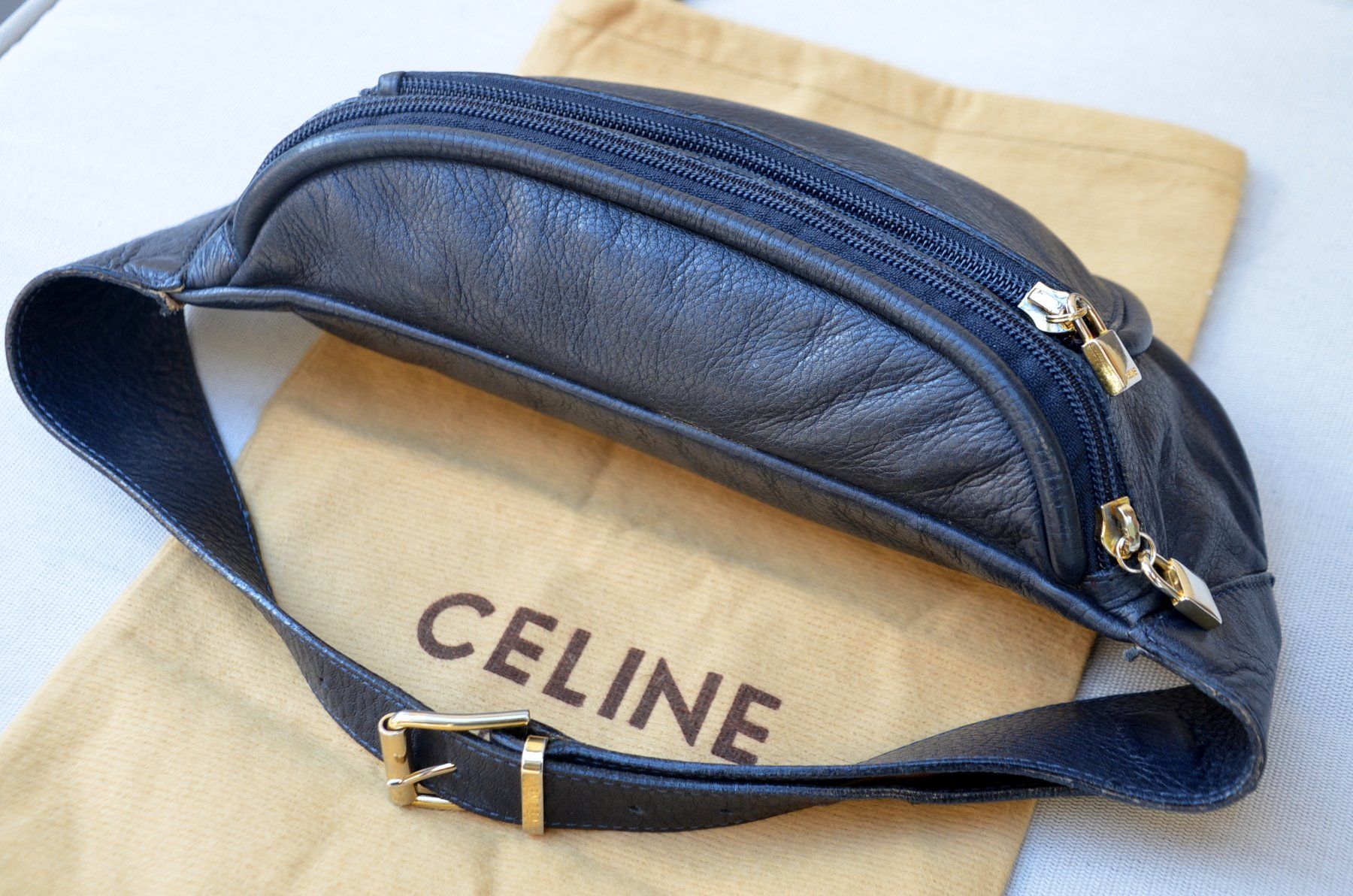 Celine Borse da donna: Tasche Céline Sac Banane – Usato da Collonges venduto da Auganien 6