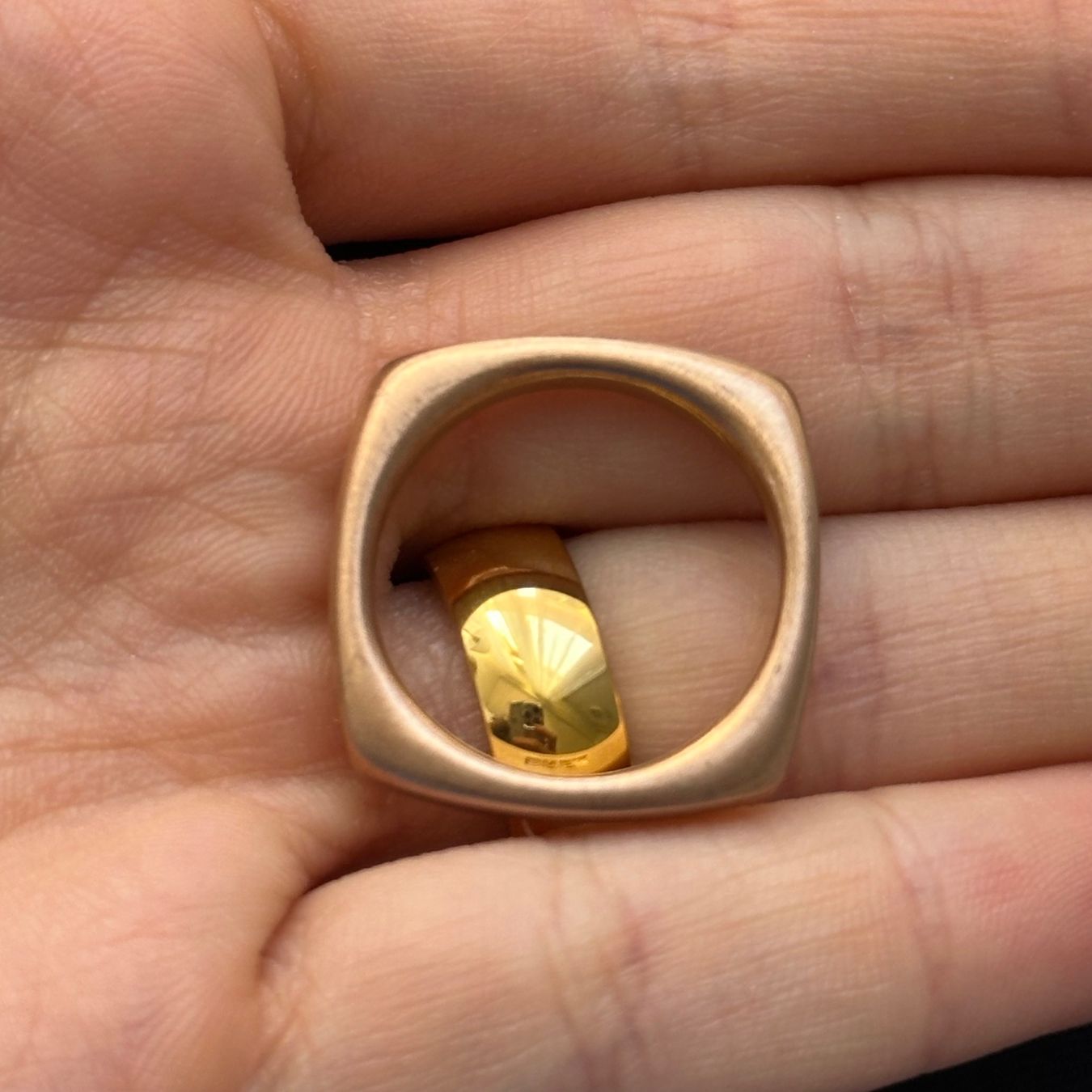 Breil Bagues: BREIL Rosa Goldene Edelstahl Ring – Neuf (Voir description) à Givisiez par dor_xb9k 1